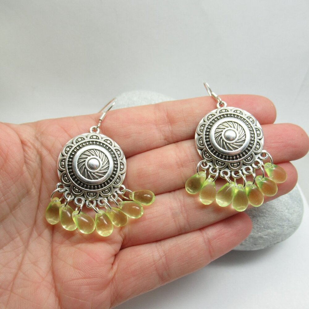 UG drop bead dangle earrings - Picture 3 of 9